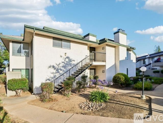 2 BR, 2 BA Apartment 450 West Vermont Avenue, Unit 2102, Escondido, CA 92025