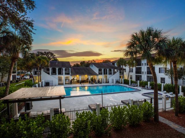 2 BR, 2 BA Apartment 4515 N Rome Ave Unit B B206, Tampa, FL 33603
