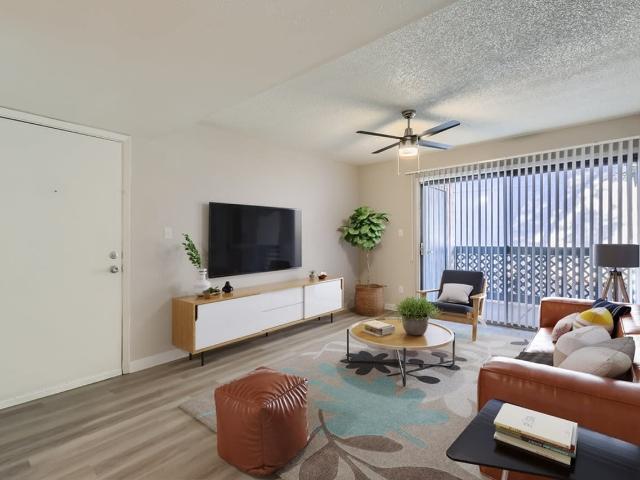 2 BR, 2 BA Apartment 4529 West Ocotillo Road Unit 228, Glendale, AZ 85301