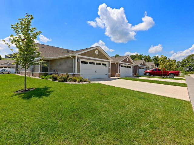 2 BR, 2 BA Apartment 4537 A Redhewn Lane Unit 4517A, South Lebanon, OH 45065