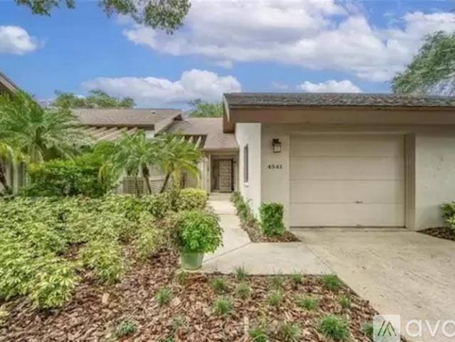 2 BR, 2 BA Apartment 4541 Kingsmere, Unit 11, Sarasota, FL 34235