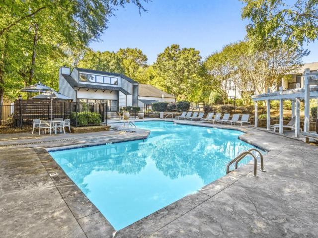 2 BR, 2 BA Apartment 4605 Colony Road Unit 19D, Charlotte, NC 28226