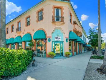 2 BR, 2 BA Apartment 460 Base Avenue East, Venice, FL 34285