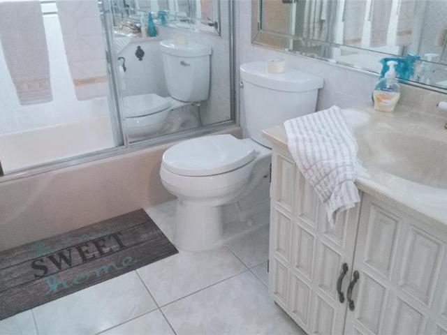 2 BR, 2 BA Apartment 460 Paradise Isle Boulevard, Hallandale Beach, FL 33009