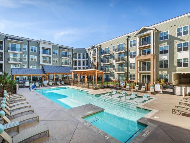 2 BR, 2 BA Apartment 4615 Forest Drive Unit 335, Columbia, SC 29206