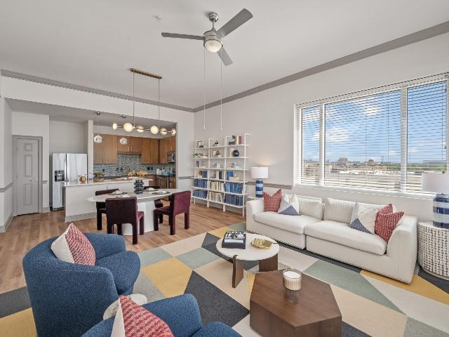 2 BR, 2 BA Apartment 4620 North Braeswood Boulevard Unit P117, Houston, TX 77096