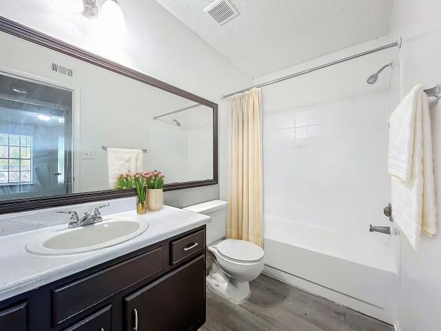 2 BR, 2 BA Apartment 4635 Cason Cove Drive Unit 2613, Orlando, FL 32811