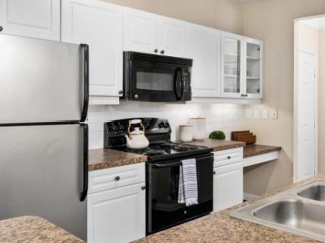 2 BR, 2 BA Apartment 4701 Monterey Oaks Blvd, Austin, TX 78749