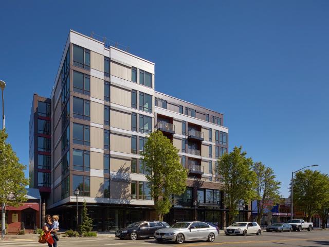 2 BR, 2 BA Apartment 4730 California Avenue Southwest Unit 0514, Seattle, WA 98116