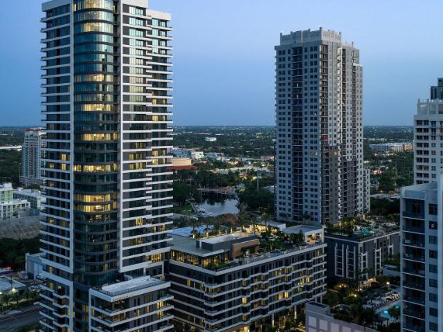 2 BR, 2 BA Apartment 477 SW 1st Avenue Unit 3104, Fort Lauderdale, FL 33301