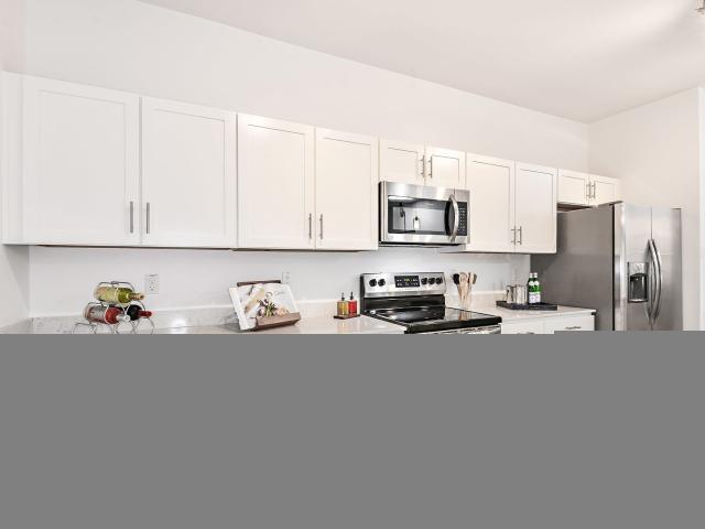 2 BR, 2 BA Apartment 4802 SW 34th PL Unit 4802 419, Gainesville, FL 32608