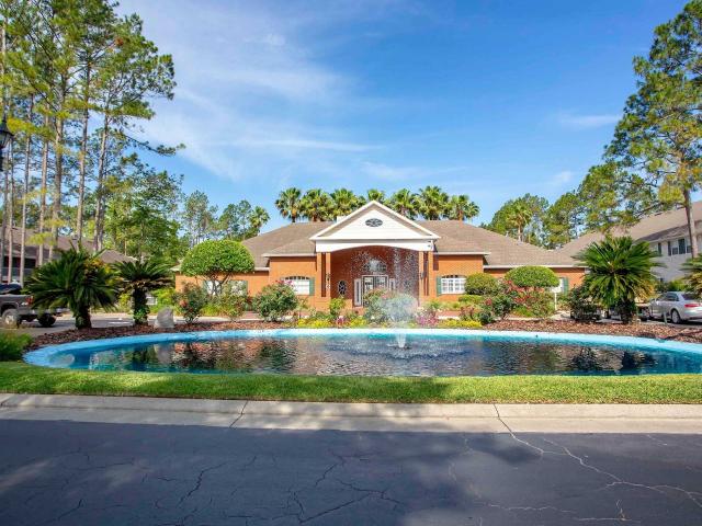 2 BR, 2 BA Apartment 4830 NW 43rd St Unit 24, Gainesville, FL 32606