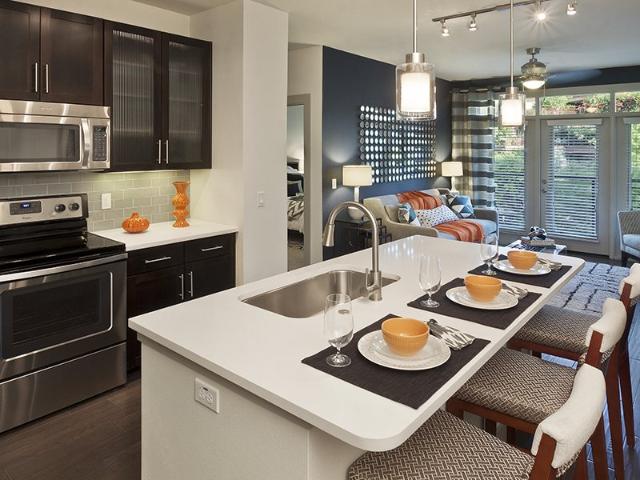 2 BR, 2 BA Apartment 4848 N Goldwater Blvd Unit A 4000, Scottsdale, AZ 85251
