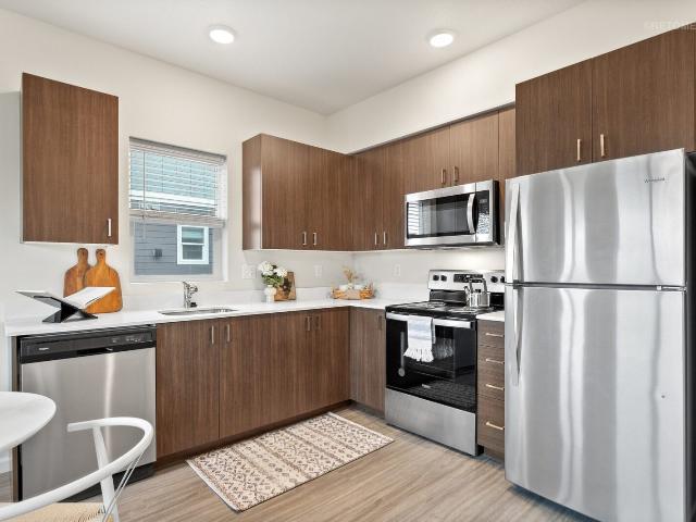 2 BR, 2 BA Apartment 4853 Verda Lane Unit 4937 102, Salem, OR 97303
