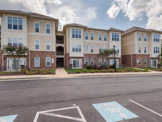 2 BR, 2 BA Apartment 4872 Lichfield Pl Unit 4847 107, Waldorf, MD 20602