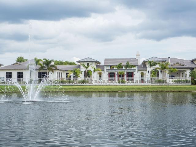 2 BR, 2 BA Apartment 4901 S University Ln Unit 6207, Fort Lauderdale, FL 33328