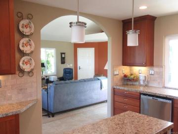 2 BR, 2 BA Apartment 4913 Alicante Way, Oceanside, CA 92056