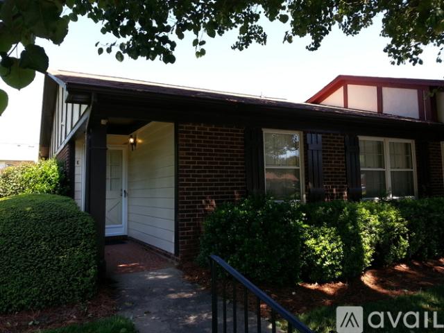 2 BR, 2 BA Apartment 4916 Tower Rd, Unit E, Greensboro, NC 27410