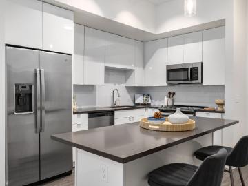 2 BR, 2 BA Apartment 4950 West Prescott Street Unit 08511, Tampa, FL 33616