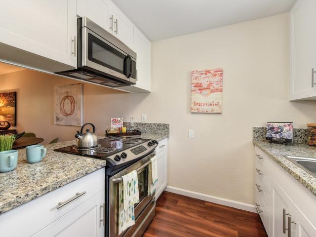2 BR, 2 BA Apartment 4001 South Watt Avenue Unit 222, Sacramento, CA 95826