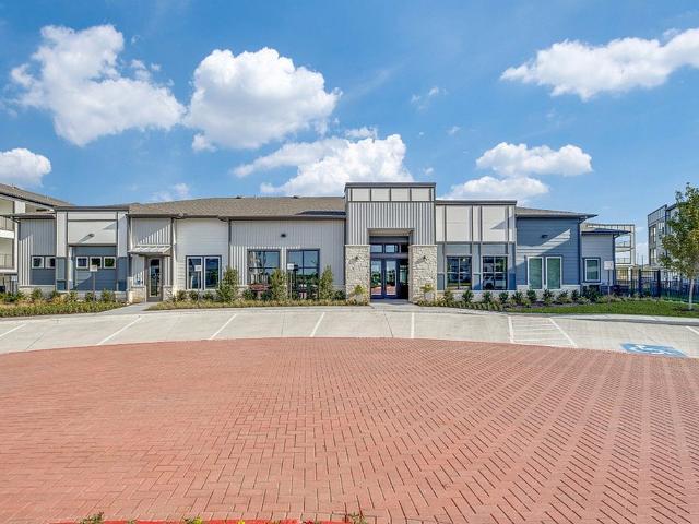 2 BR, 2 BA Apartment 4001 W. OB Groner Road Unit 5101, Sherman, TX 75092