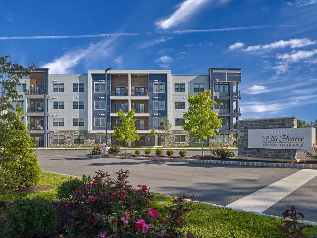 2 BR, 2 BA Apartment 400 Charles Ellis Drive Unit C 109, Newtown Square, PA 19073