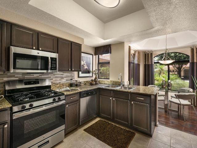 2 BR, 2 BA Apartment 400 North Coronado Street Unit 1031, Chandler, AZ 85224