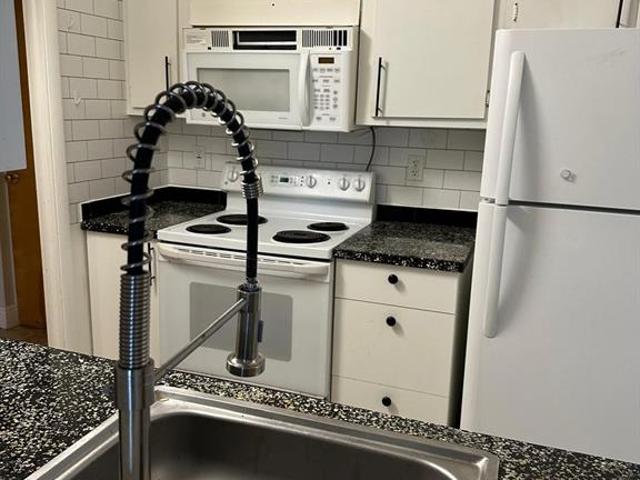 2 BR, 2 BA Apartment 400 North Riverside Drive, Pompano Beach, FL 33062