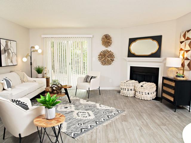 2 BR, 2 BA Apartment 4012 Quail Forest Drive Unit 4027 M, Charlotte, NC 28226