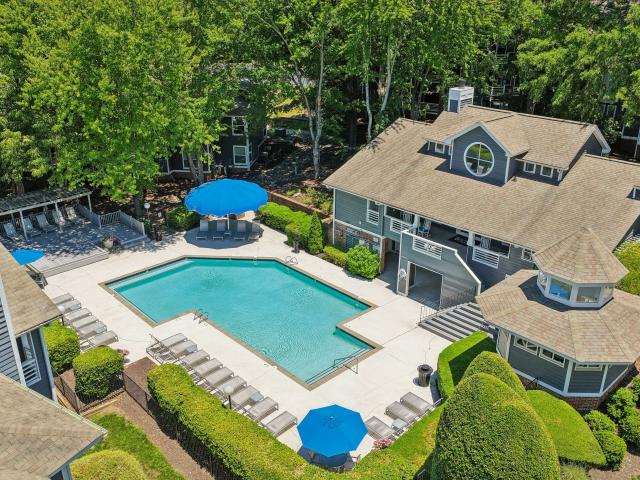 2 BR, 2 BA Apartment 401 Park Ridge Lane Unit 431 K, Winston Salem, NC 27104