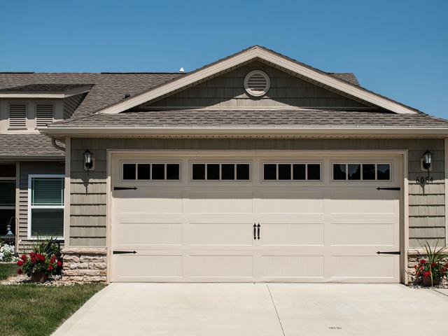 2 BR, 2 BA Apartment 401 Redvalley Lane Unit 211, Simpsonville, SC 29680