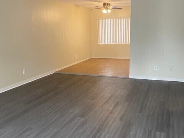 2 BR, 2 BA Apartment 4025 Coco Ave, Los Angeles, CA 90008