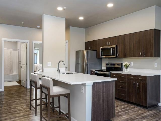 2 BR, 2 BA Apartment 4040 Hayesville Drive Northeast Unit 4044 306, Salem, OR 97305