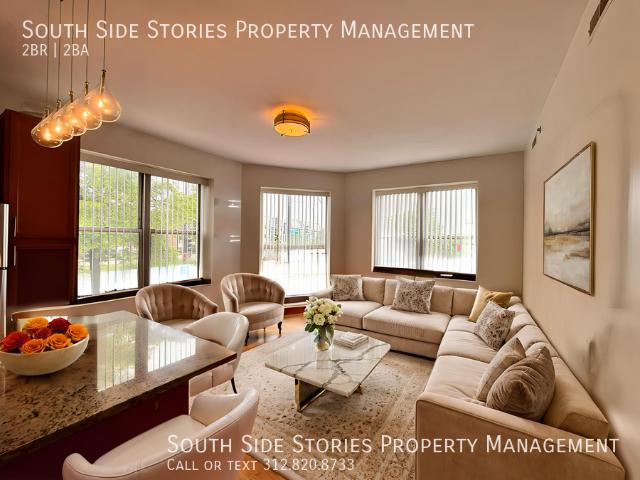 2 BR, 2 BA Apartment 405 E. Oakwood Blvd Chicago, IL 60653