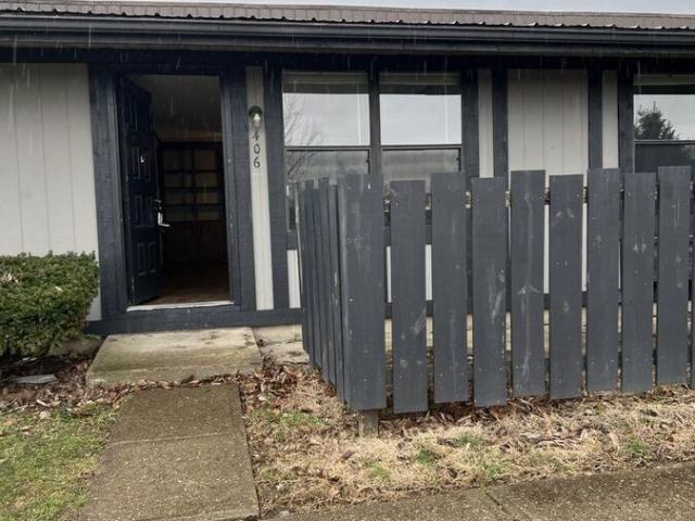 2 BR, 2 BA Apartment 406 Amhurst Dr, Erlanger, KY 41018