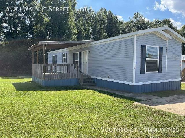 2 BR, 2 BA Apartment 4100 Walnut Street, Opelika, AL 36804