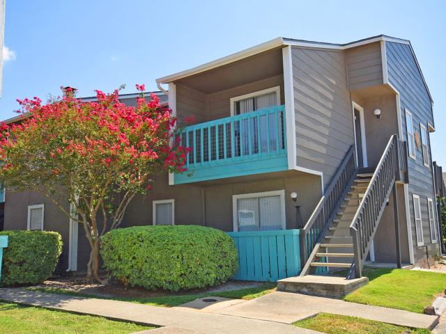 2 BR, 2 BA Apartment 4101 Brett Street Unit A14, Corpus Christi, TX 78411