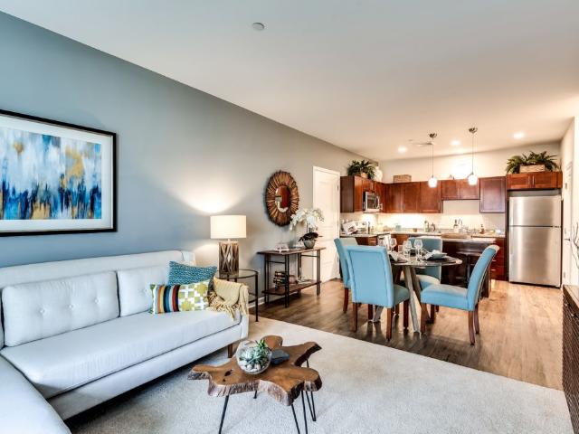 2 BR, 2 BA Apartment 415 Center Pointe Drive Unit 205, Mechanicsburg, PA 17050