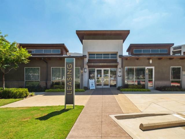 2 BR, 2 BA Apartment 4200 Centreport Dr Unit 3316, Fort Worth, TX 76155