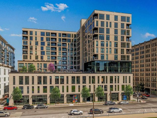 2 BR, 2 BA Apartment 421 North Pennsylvania Street Unit 1112, Indianapolis, IN 46204