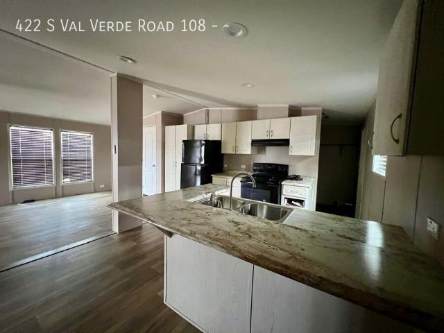 2 BR, 2 BA Apartment 422 S Val Verde Road 108, Donna, TX 78537