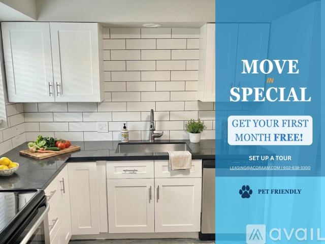 2 BR, 2 BA Apartment 4232 N 32nd St, Unit 9, Phoenix, AZ 85016