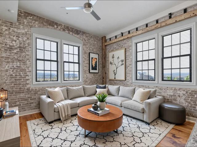 2 BR, 2 BA Apartment 427 Jackson Avenue Unit 1 601, New Orleans, LA 70130