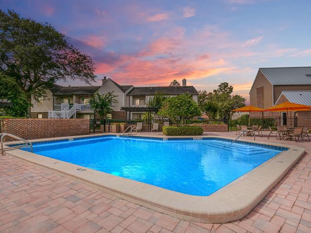 2 BR, 2 BA Apartment 4263 Losco Road Unit 1323, Jacksonville, FL 32257