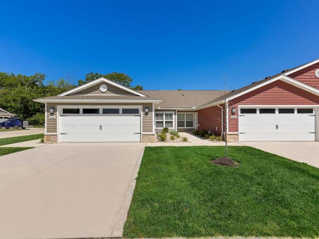 2 BR, 2 BA Apartment 429 Red Elderberry Drive Unit 358L, West Jefferson, OH 43162