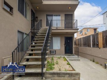 2 BR, 2 BA Apartment 4304 51st Street 9, San Diego, CA 92115