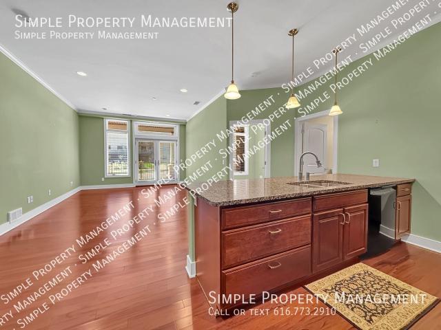 2 BR, 2 BA Apartment 430 Union, Grand Rapids, MI 49503