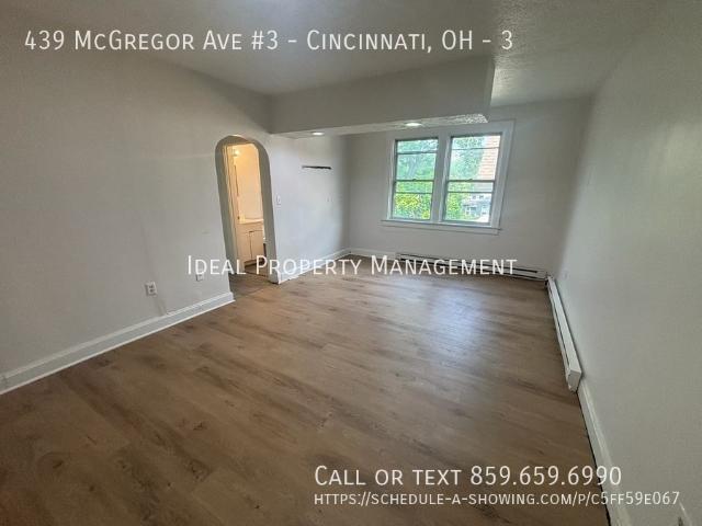 2 BR, 2 BA Apartment 439 McGregor Ave Cincinnati, OH, Cincinnati, OH 45206 2300