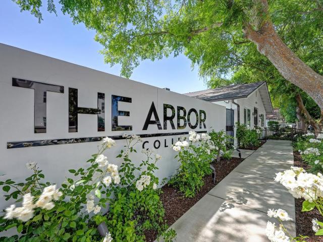 2 BR, 2 BA Apartment 5449 North 10th Street Unit 5582 203, Fresno, CA 93710