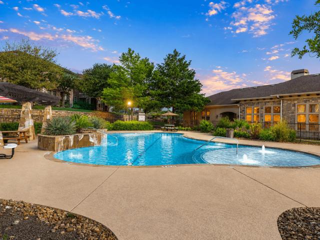 2 BR, 2 BA Apartment 5500 Overpass Road Unit 07 0702, Buda, TX 78610